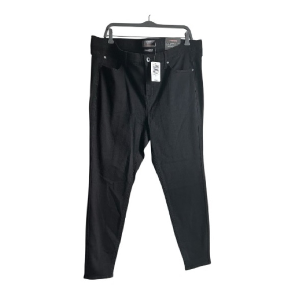 Torrid Women’s Size 18 R Sky High Skinny Black Jeans